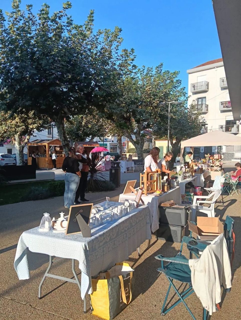 Image 1 from the gallery of Monthly Craft Market